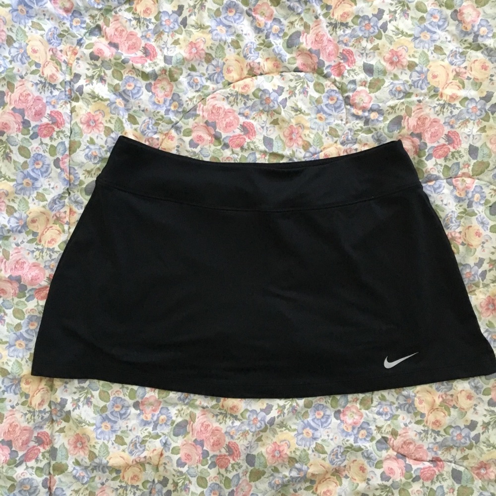 🌷Nike Dri-Fit skirt🌷